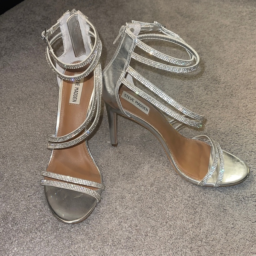 STEVE MADDEN strappy rhinestone heels